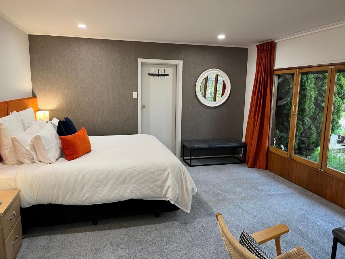 Shy Cottage And Studio Greytown Exterior photo